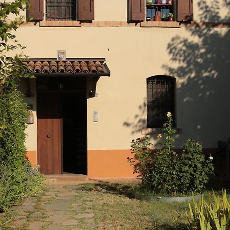 La Casa Di Biba Bed and Breakfast Massa Lombarda Exteriör bild